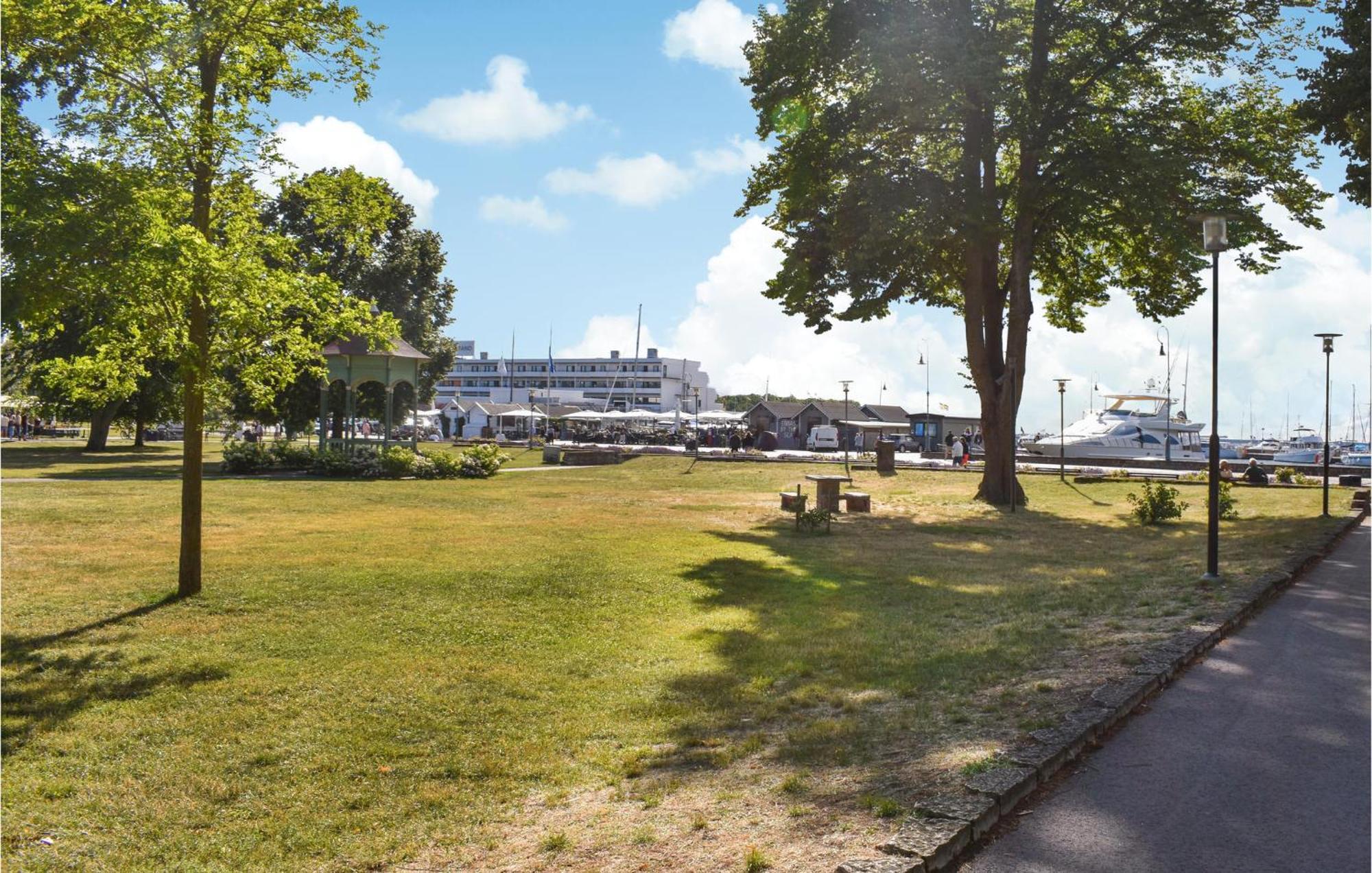 Gorgeous Home In Borgholm With Wifi Екстер'єр фото